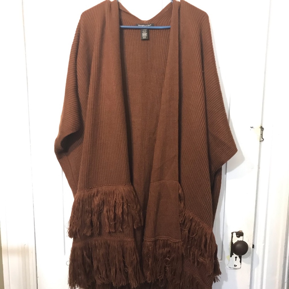 Beautiful oversized poncho with fringe